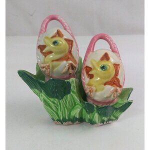 Vintage Baby Chicks Hatching Egg Baskets In Grass Nest Salt & Pepper Shaker Set